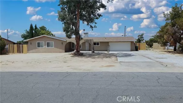 12736 Pocono Road, Apple Valley, CA 92308