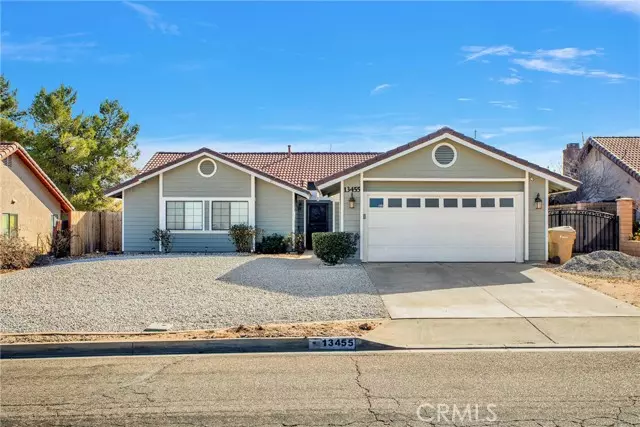 13455 Palm Street, Hesperia, CA 92344