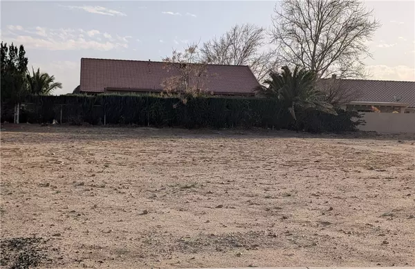 14815 Kent Lane, Helendale, CA 92342