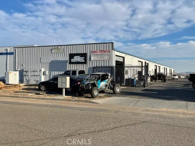 22264 Ottawa Road, Apple Valley, CA 92308