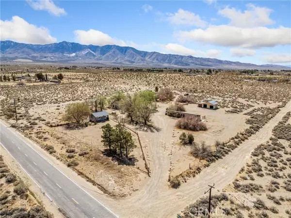 Lucerne Valley, CA 92356,10172 Tradepost Road