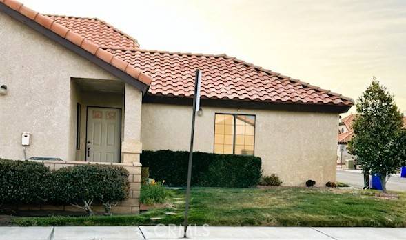 Apple Valley, CA 92308,19238 Olive Way