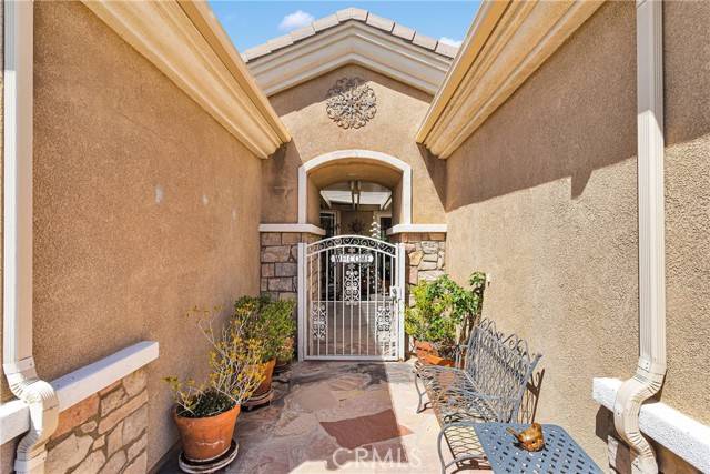 Apple Valley, CA 92308,19482 Lincoln Green Street