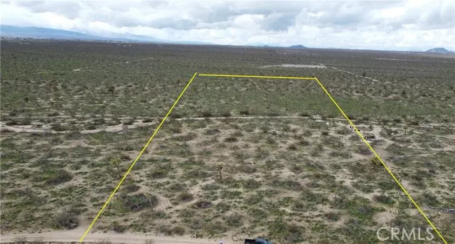 6 Nevada Road, Adelanto, CA 92301