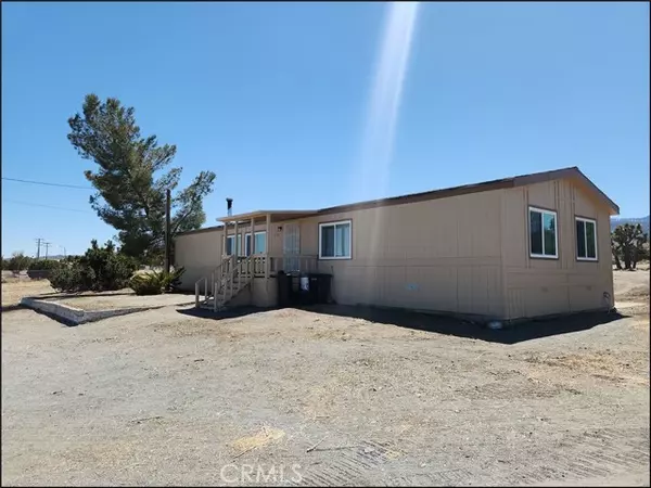 3233 Yucca Terrace Drive, Phelan, CA 92371