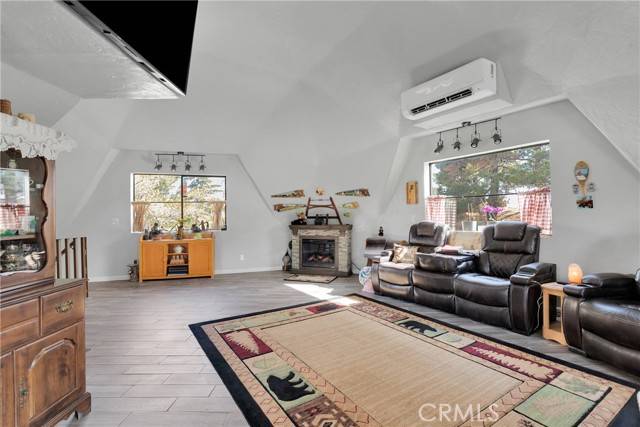 Hesperia, CA 92345,13633 Summit Valley Road