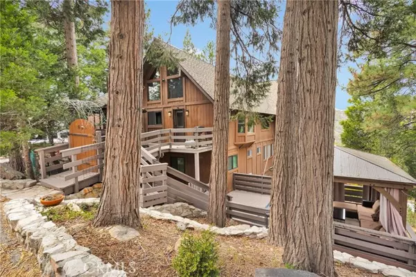 Lake Arrowhead, CA 92352,825 Grass Valley Road