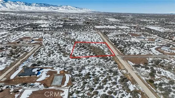 9027 Mesquite Street, Phelan, CA 92371