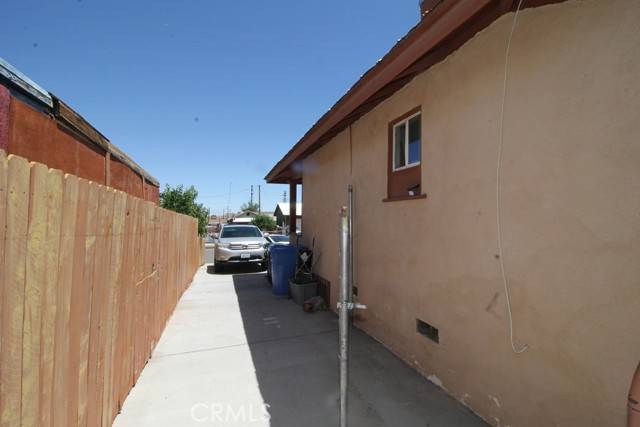 house_img