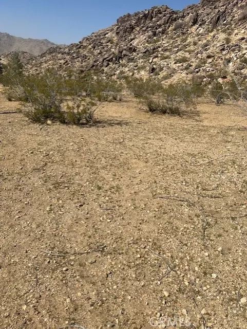 Apple Valley, CA 92307,4362235 Flint Road