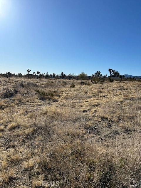 0 La Mesa Road, Phelan, CA 92371