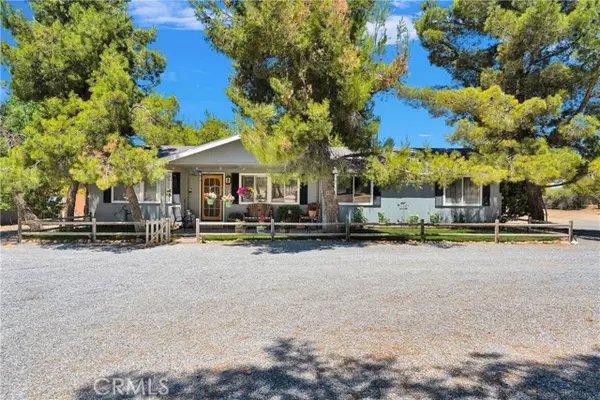 6188 Cambria Road, Phelan, CA 92371
