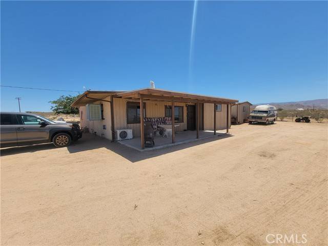 5566 Oleta Road, Landers, CA 92285