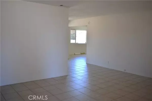 Hesperia, CA 92345,18107 Sycamore Street