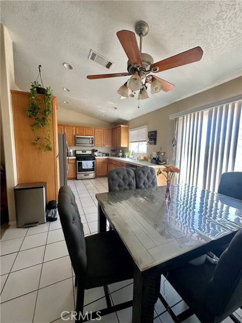 Victorville, CA 92395,13133 4th Avenue