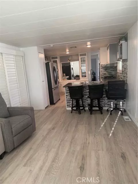 Victorville, CA 92395,13393 Mariposa Rd, #108