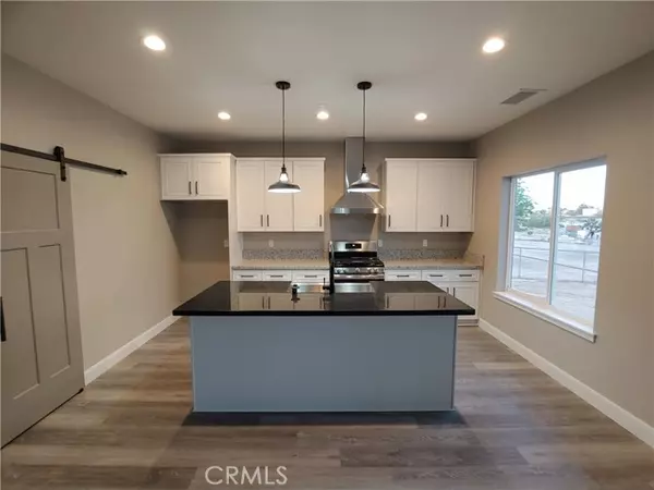 Victorville, CA 92395,13145 Palos Grande Drive