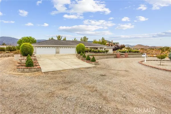 Pinon Hills, CA 92372,325 Canyon Road
