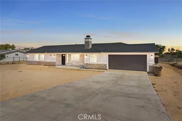 15408 Riverside Street, Hesperia, CA 92345