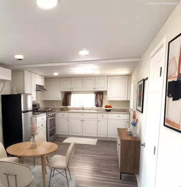 16473 Green Tree Boulevard #18, Victorville, CA 92395
