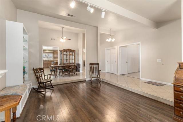 Upland, CA 91786,1193 w 13th Street