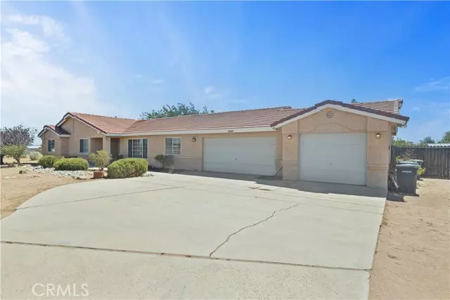 10385 Braceo Street, Oak Hills, CA 92344