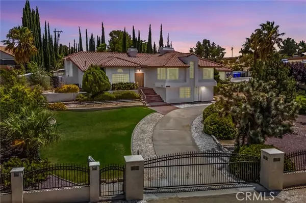 20003 Waco Road, Apple Valley, CA 92308