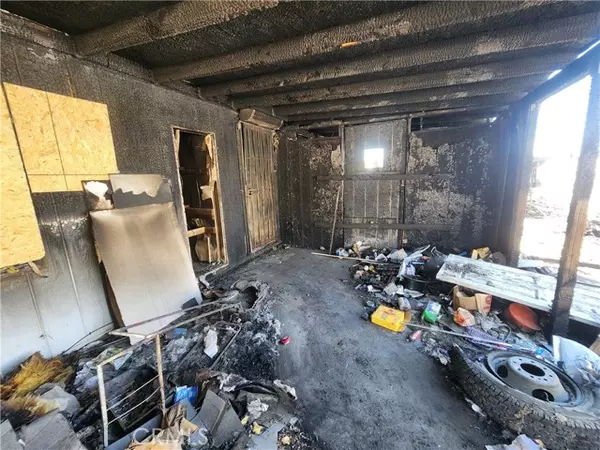 Adelanto, CA 92301,19006 Joshua Street