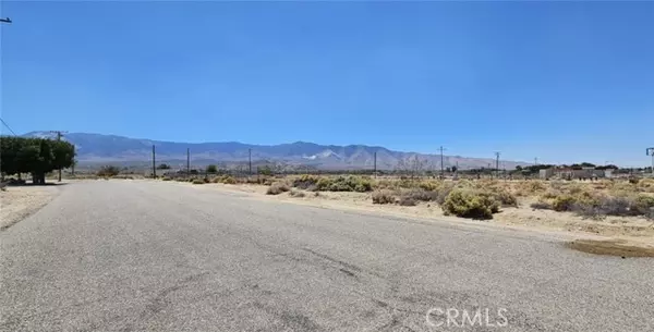 800 Oracle Rd., Lucerne Valley, CA 92356