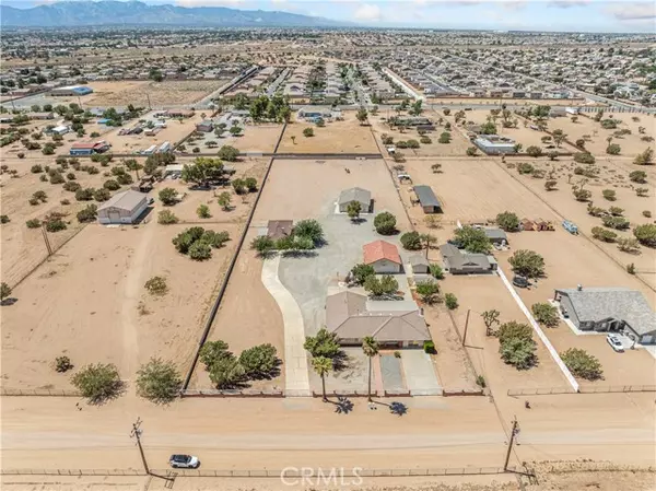 Hesperia, CA 92345,8756 Oakwood Avenue