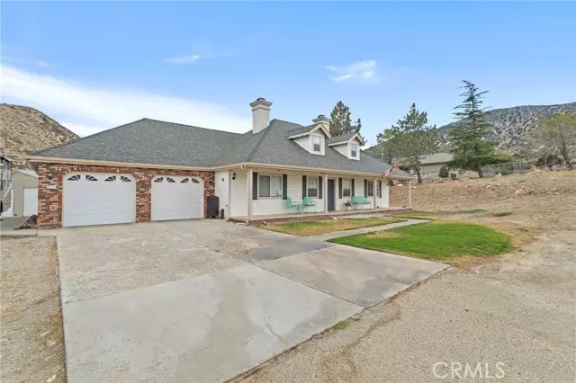 Pinon Hills, CA 92372,8221 Green Road