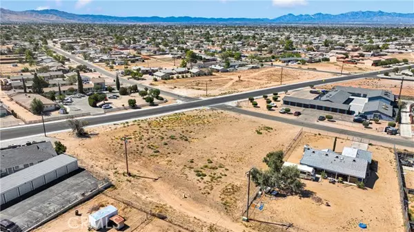 Apple Valley, CA 92307,13581 Yakima Road