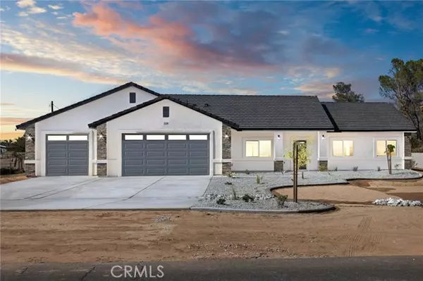 21235 Pine Ridge Avenue, Apple Valley, CA 92307