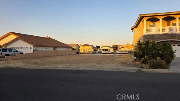 18340 Niagra Dr, Victorville, CA 92395