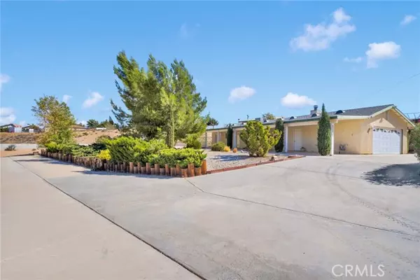 10765 Choiceana, Hesperia, CA 92345