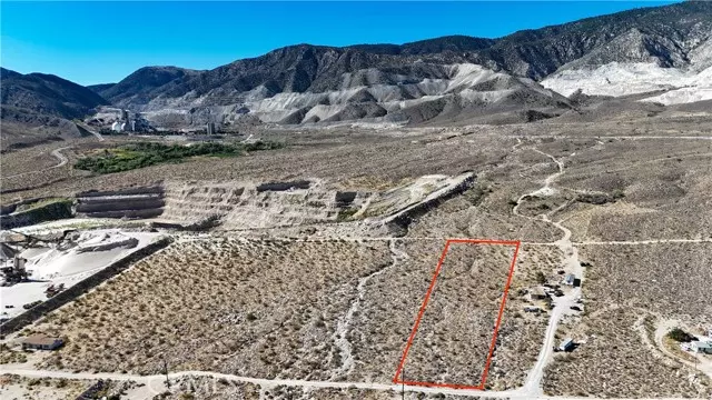 Lucerne Valley, CA 92356,716 Meehleis Road