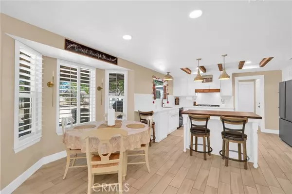 Apple Valley, CA 92307,15908 Acoma Road