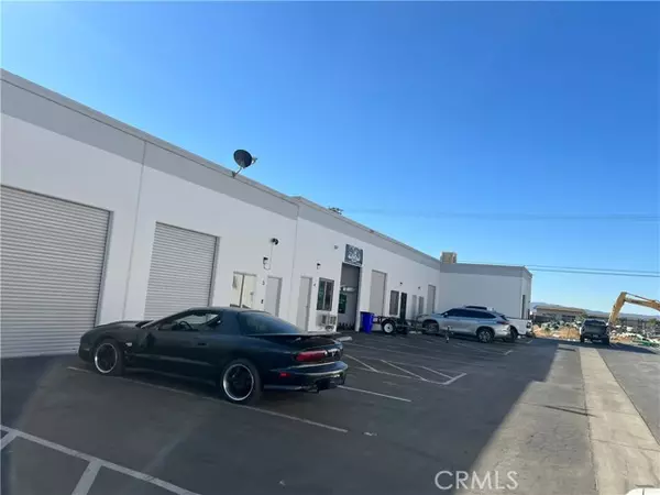 Hesperia, CA 92345,17525 Alder