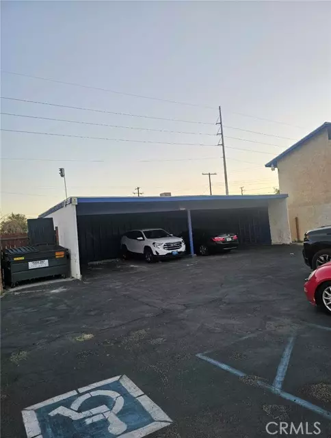 Adelanto, CA 92301,18130 Casaba Road