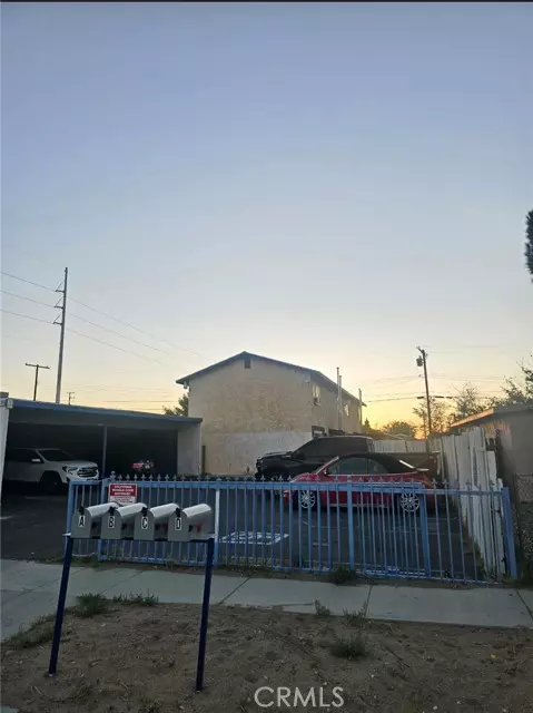 Adelanto, CA 92301,18130 Casaba Road