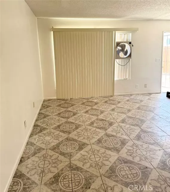 Adelanto, CA 92301,18130 Casaba Road