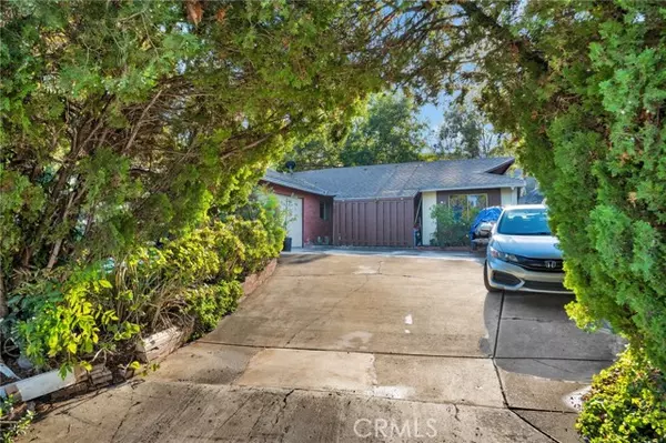 La Puente, CA 91744,401 Dixford