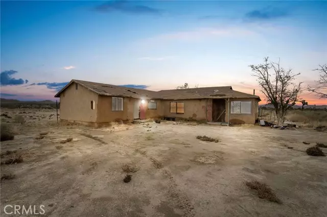 Palmdale, CA 93591,18227 E Avenue Q