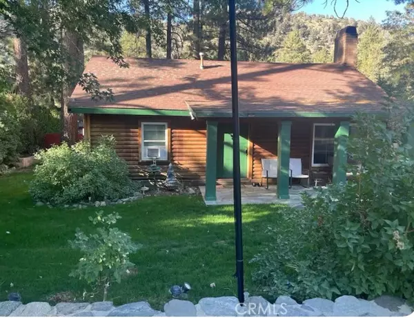 Wrightwood, CA 92397,646 Mountain View Avenue