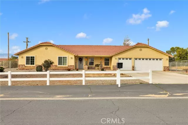 15888 Saint Timothy, Apple Valley, CA 92307