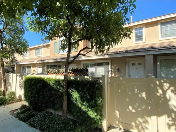 857 S Pagossa Way, Anaheim, CA 92808