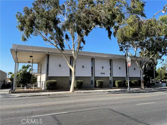 Corona, CA 92882,1245 W 6th Street