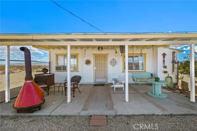 Joshua Tree, CA 92252,65376 Venus Street