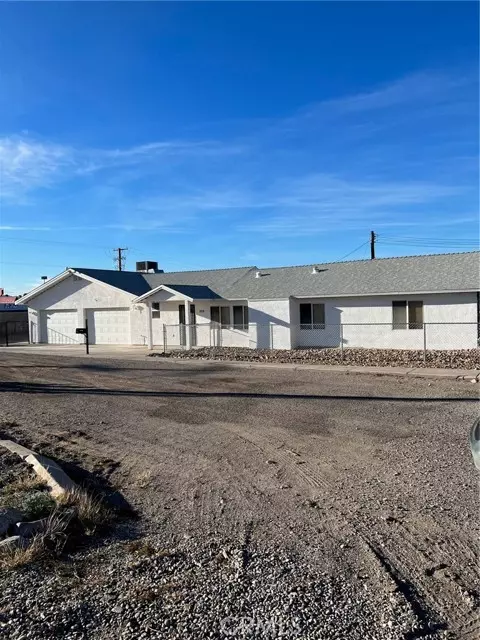 806 Market Street, Needles, CA 92363