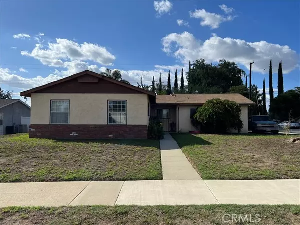 2375 Saunders Street, Pomona, CA 91767